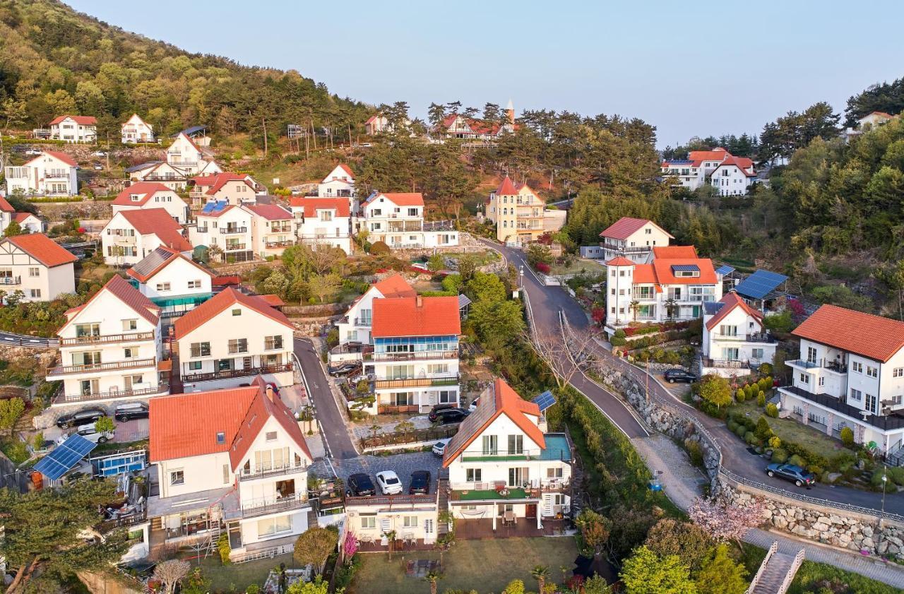 Herkules Namhae German Village Buitenkant foto